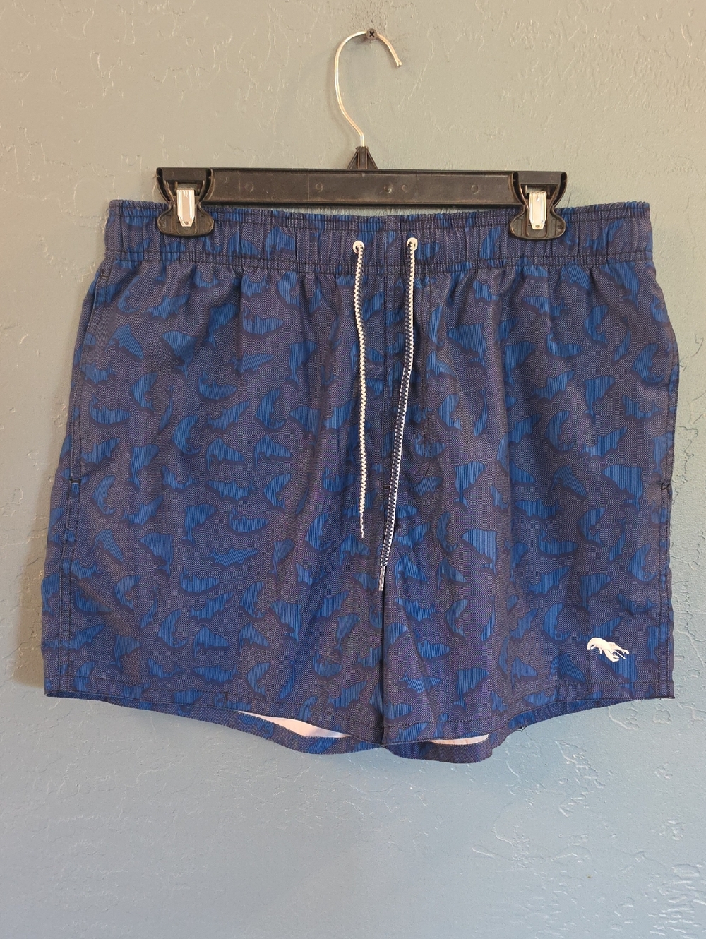 Ted Baker London Navy & Dark Blue Shark-Print Swim Hybrids